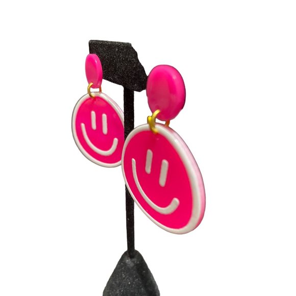 NWT / Pink Smiley Face Drop Earrings - Picture 3 of 4
